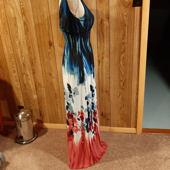 Milano Flowy Maxi Dress - Picture 3 of 7
